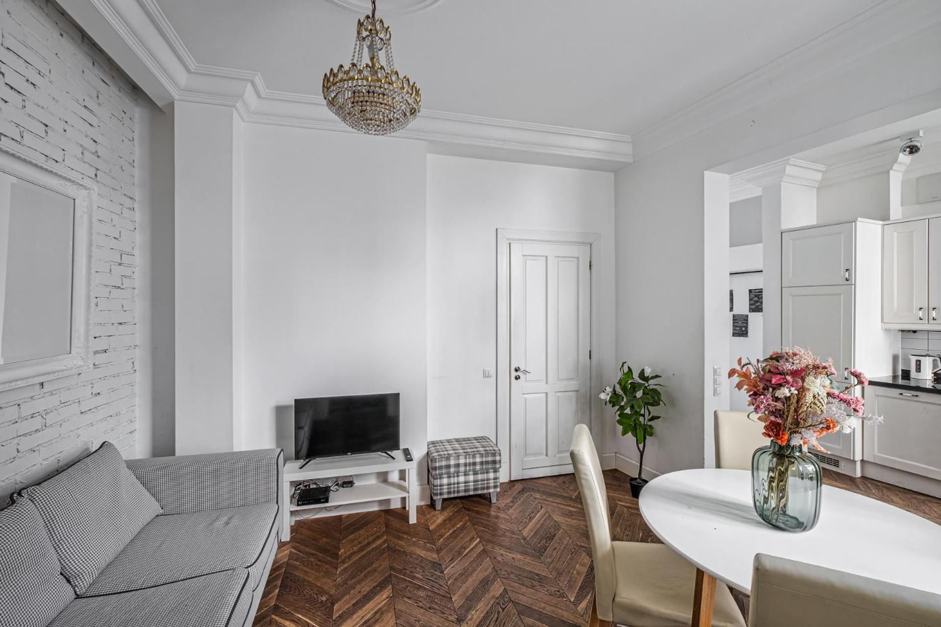 City Center - Cozy And Bright - Dobra 11 Βαρσοβία Εξωτερικό φωτογραφία